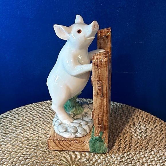 Vintage Sigma Japan Hand Painted Porcelain Pig on Fence Bookend Figurine 8.5” T - Picture 1 of 7